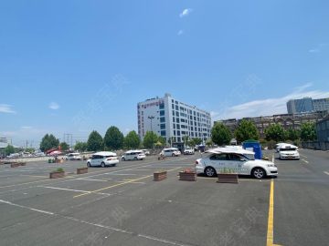 杭州迅達駕校全解析 報名價格、培訓(xùn)質(zhì)量與學(xué)員評價